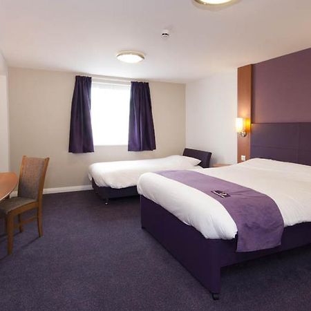 Premier Inn グレンロセス エクステリア 写真